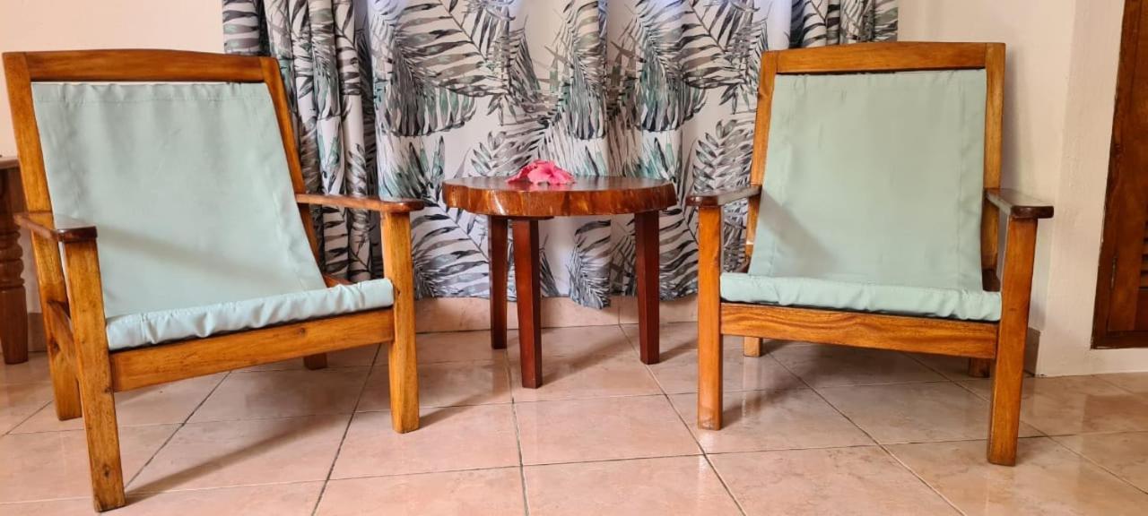 Chez Lester Baie Sainte Anne Ngoại thất bức ảnh